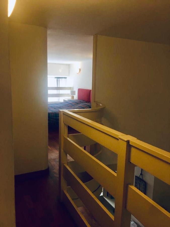 Yourvacanza Navigli Loft Apartment Milan Bagian luar foto