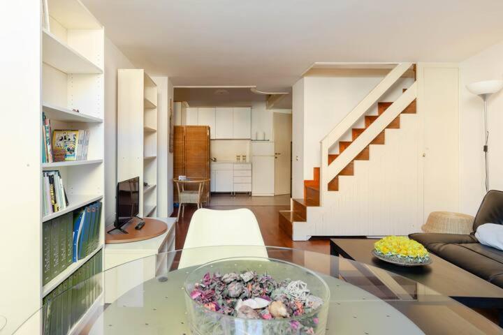Yourvacanza Navigli Loft Apartment Milan Bagian luar foto
