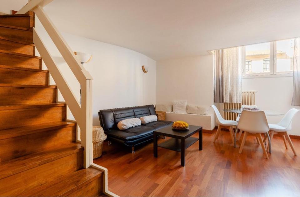 Yourvacanza Navigli Loft Apartment Milan Bagian luar foto
